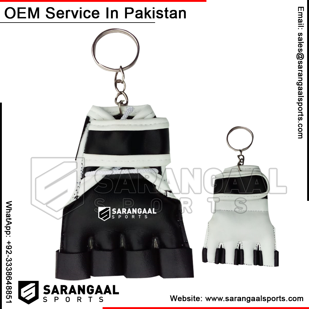 MMA GLOVES KEYCHAIN